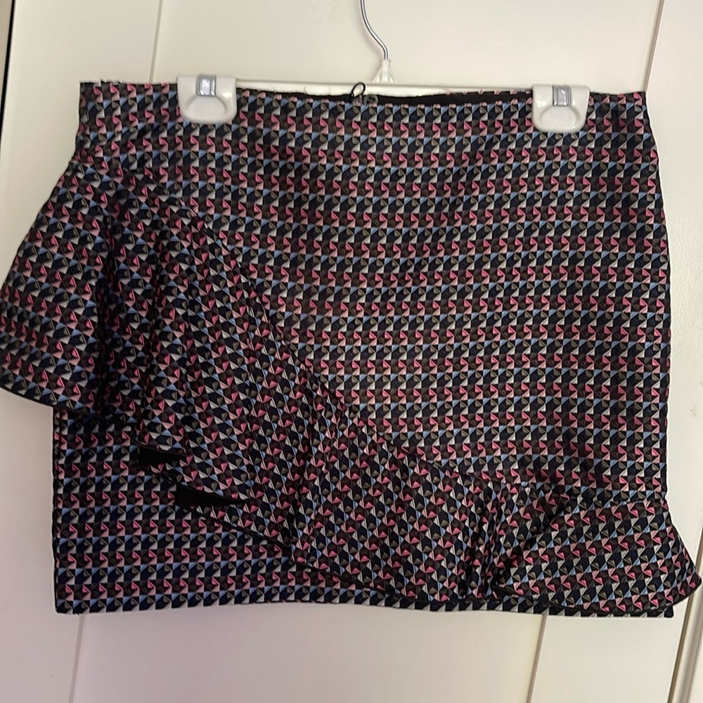 BNWT Giorgio Armani skirt